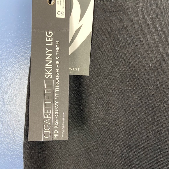 NWT Nine west Jeans Cigarette Fit Skinny Leg 6r/28 - Picture 2 of 4